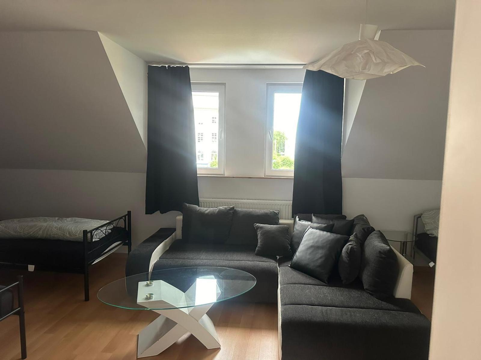 Mango Apartment Worms Bagian luar foto
